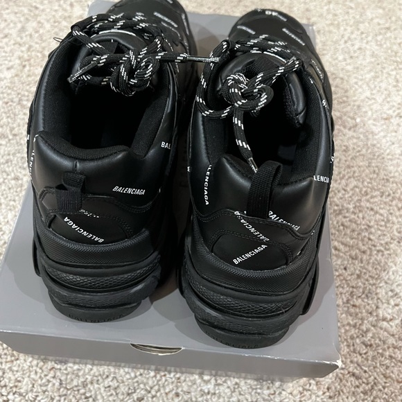 Balenciaga Triple S size 46 - Picture 6 of 6